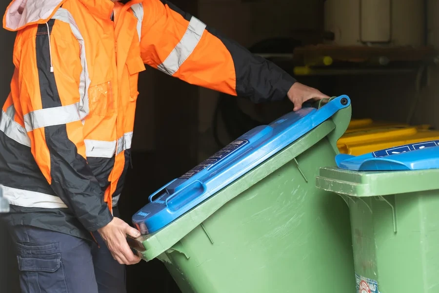 How Trash Pickup Services Simplify Home And Business Cleanup in Harvey, LA How Trash Pickup Services Simplify Home And Business Cleanup in Harvey, LA