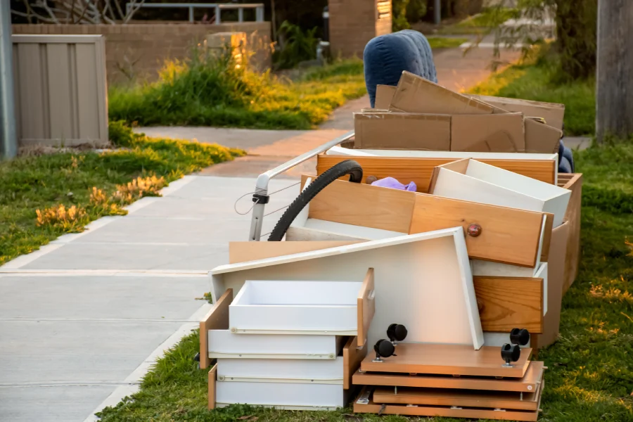What To Expect From A Professional House Clean Out Junk Removal Harvey, LA What To Expect From A Professional House Clean Out Junk Removal Harvey, LA